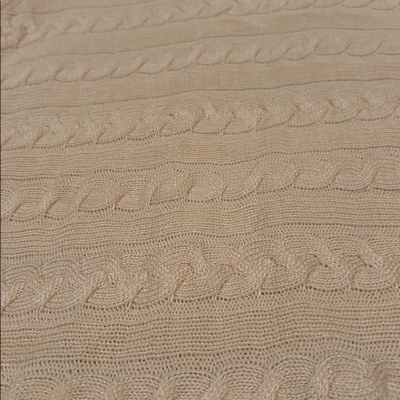 NWOT Ralph Lauren Classic Cream Cable Knit Sweater, 
Cotton Blend, Washable, M - Picture 3 of 8